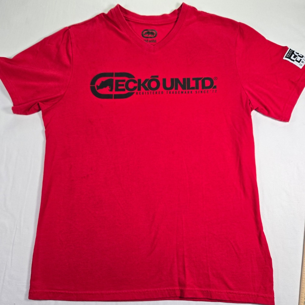 Ecko Unltd. V-Neck‎ T-Shirt Red Shoulder PatchSince 72 Size L